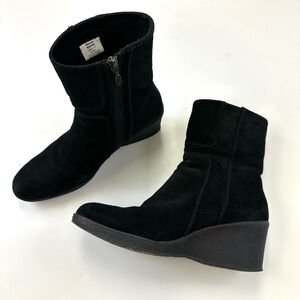 Blondo black suede wedge womens winter zip boot Size 10